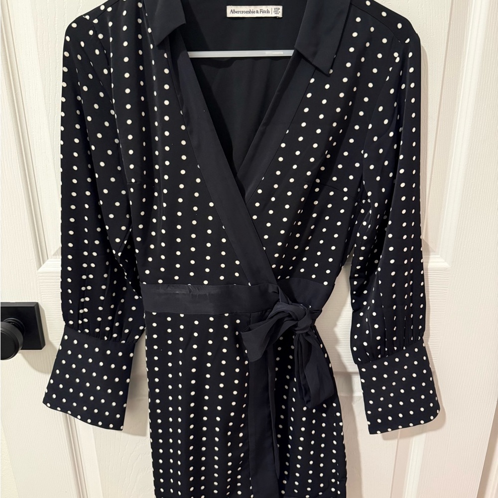 Abercrombie & Fitch Black Polka Dot Wrap Dress